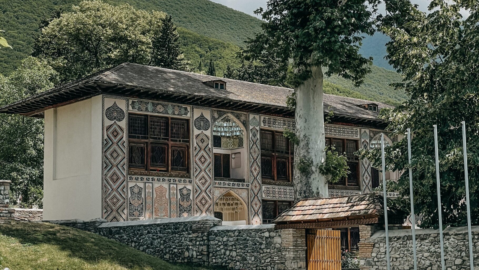 Is it safe to travel to Azerbaijan now